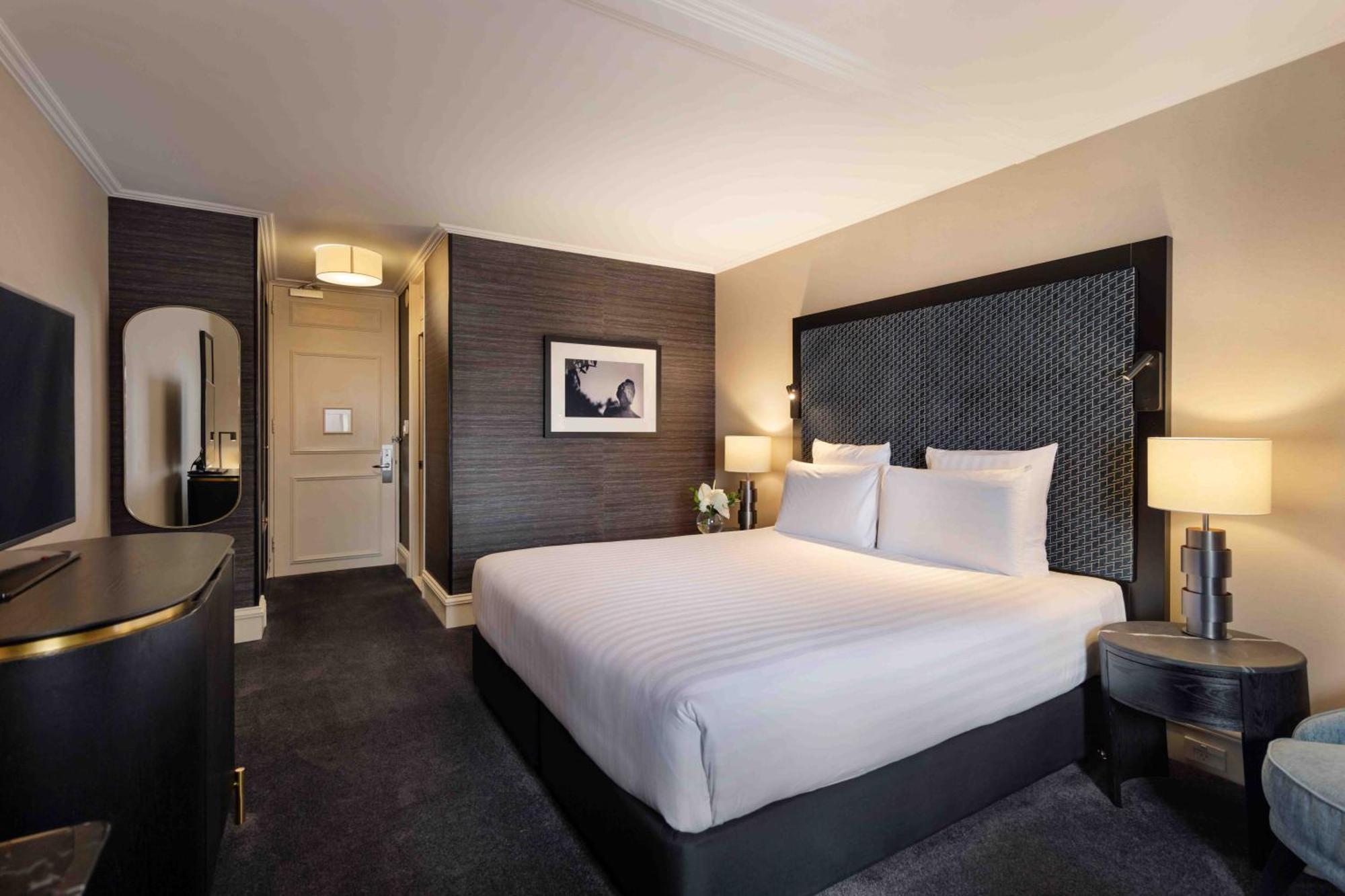 Pullman Auckland Hotel & Apartments Экстерьер фото A bedroom at the hotel